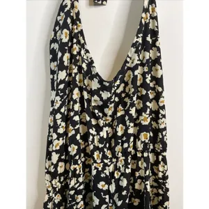 Pretty Garden Halter Maxi Dress MEDIUM Black Floral Boho Vacation Sleeveless NWT thumbnail 8