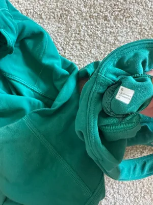 Lululemon green set thumbnail 4
