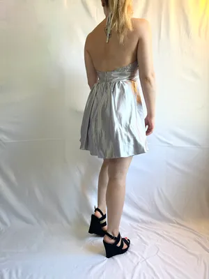 Fiesta Fashion Sparkly Glitter Silver Metallic Deep V Halter Mini Homecoming Dress - S thumbnail 5