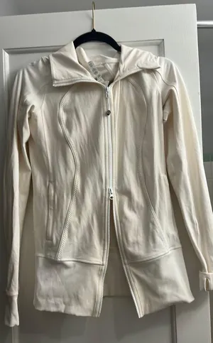 Lululemon Define Jacket thumbnail 3