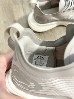 APL Streamline lilac women’s sneakers size 6.5. thumbnail 6
