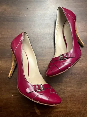 Dolce and Gabbana plum colored 3 inch heel women's 37 1/2 thumbnail 1
