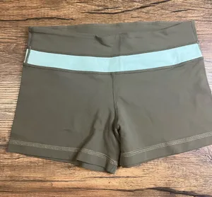 Lululemon Olive Green Reversible Groove Shorts Size 8 Yoga Athletic thumbnail 1