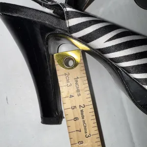 Unlisted Y2K Baddie Sandals‎ Heels Slip On Slingback Peep Toe Zebra Print Sz 9 thumbnail 9