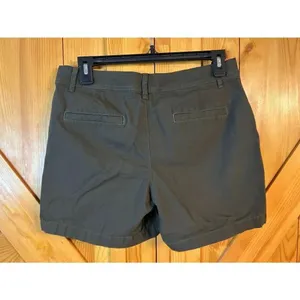 Banana Republic Olive Green Chino Shorts Pockets Size 4 (8918) thumbnail 4