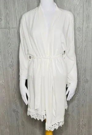 Blair and Emily white lace trim robe linguire white sleepwear thumbnail 5