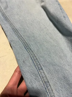Agolde 90sLight Wash Straight Leg Jeans NEEDS REPAIR 27 thumbnail 6