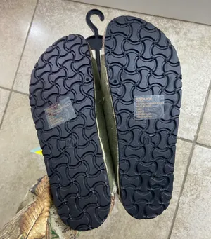 Magellan Slippers thumbnail 2