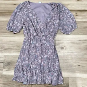 Stitch Fix Melrose and Market Purple Floral Wrap Dress Women’s Small thumbnail 1