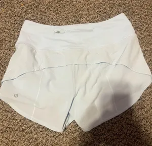 Lululemon Shorts Speed Up 4" High-Rise thumbnail 2