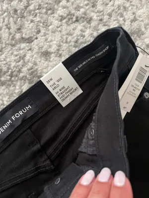 Denim Forum Shorts Aritzia thumbnail 3