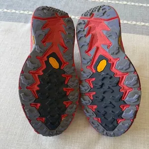 Hoka One One Running Shoes Womens Size 8.5 Speedgoat 4 Red Maroon Sneakers Gym thumbnail 8