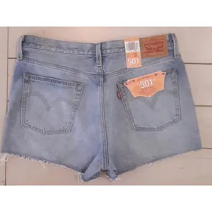 Levi's 501 Denim Shorts Distressed Blue Frayed Hems Button Fly Womens 32 Floral thumbnail 2