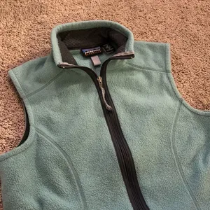 Patagonia fleece vest green blue teal gray small thumbnail 4