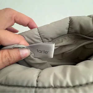 Tarte Quilted Puffy Makeup cosmetic travel bag thumbnail 5