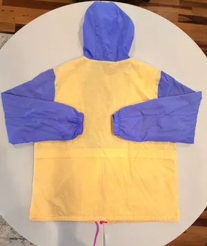Nike | Women’s Icon Clash Retro Windbreaker. Size: thumbnail 12