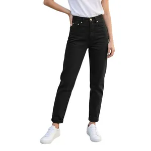 Asos Design Clean Black Slim Mom Jeans, W26L30 thumbnail 2
