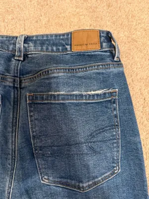 American Eagle Outfitters Blue Distressed Hem Women’s Mom Jeans thumbnail 2
