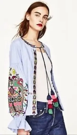 NWOT Blue White Embroidered Top thumbnail 1