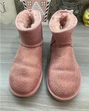 UGG AUSTRALIA‎ CLASSIC MINI SNOW LEOPARD SPARKLE SPOTS BOOTS thumbnail 1