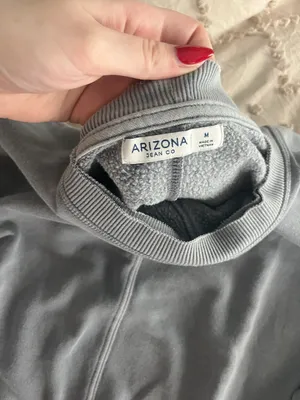 Arizona Cropped Sweater thumbnail 3