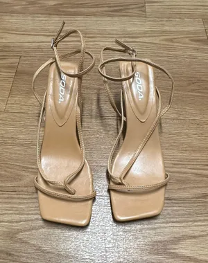 tan sandals thumbnail 2