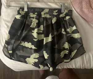 Lululemon Hotty Hot Shorts 4" thumbnail 1