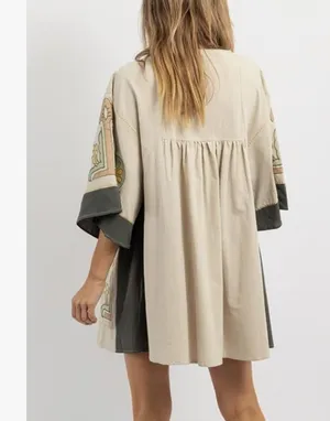 Womens Oversized Embroidered Dress with V-Neck and 3/4 Sleeves Vintage Embroidery Babydoll Dress thumbnail 2