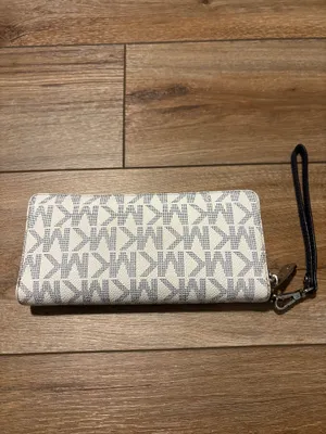 Michael Kors Cream & Navy Signature MK Zip Wallet Wristlet thumbnail 2