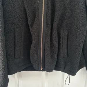 Women's Black Sherpa Jacket thumbnail 3