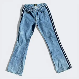 Vintage Y2K Paris Blues Side Stripe Flare Jeans Light Wash Junior’s 7 Women’s 28 thumbnail 3
