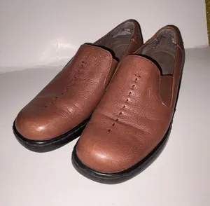 Naturalizer Women's Brown Slip-On Loafers thumbnail 1