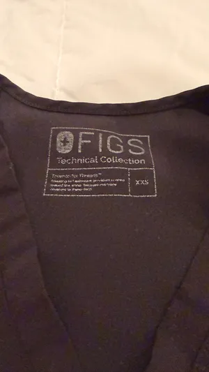 FIGS Scrub Shirt thumbnail 2