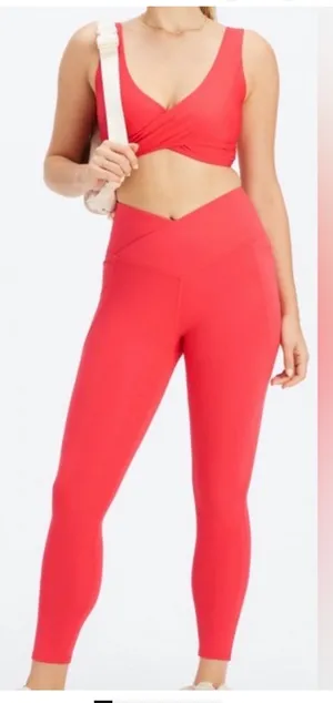 Fabletics Pure Luxe Set Bra Leggings thumbnail 1
