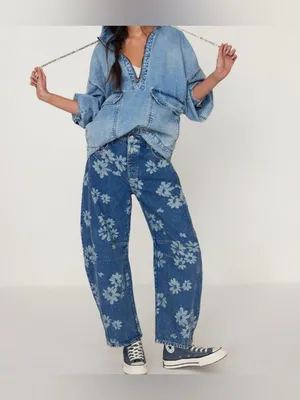 NWT Free People We The Free Good Luck Printed Barrel Jeans - laser Daisy - 33 thumbnail 2