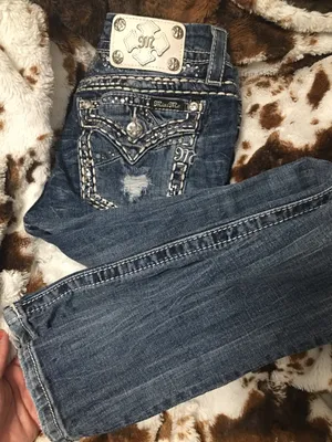 Miss Me Skinny Jeans thumbnail 1