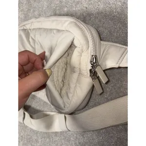 Lululemon Quilted Grid Belt Bag Hand Warmer 1.5L White Opal thumbnail 6