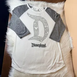 Disney Parks D Signature Raglan Baseball Tee Mickey Mouse Top Size Small thumbnail 9