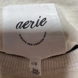 Aerie Halloween Sweatshirt Oversized Cream L Crewneck Graphic Pullover NWT thumbnail 4