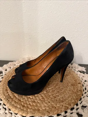 Gucci Black Suede‎ Peep Toe Platform Stiletto Pumps Heels Size 37 thumbnail 13