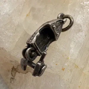Vintage Sterling Silver Motorboat Charm Movable Rudder Nautical Pendant 1.6g thumbnail 4