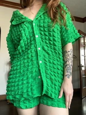 Love Riche Green Puffy Scrunch Matching Lounge Set thumbnail 1