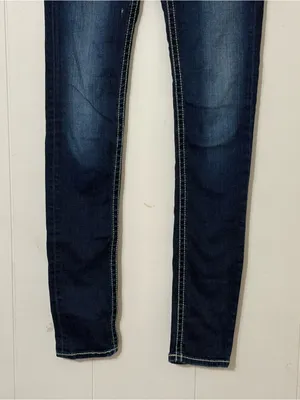 BKE Stella Skinny Jeans Women’s 26L Dark Wash Stretch Mid Rise Denim thumbnail 3