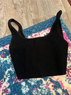 Aritzia Black Ribbed Square-Neck Crop Tank Top thumbnail 6