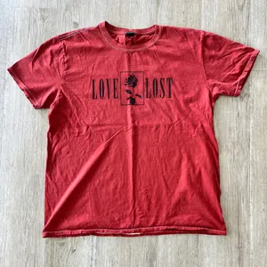 Womens Urban Outfitters Red "Love Lost" Tshirt - L thumbnail 1