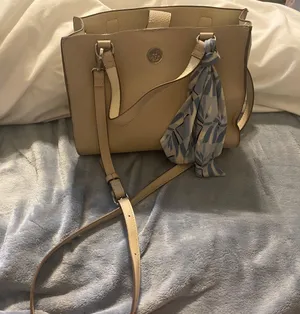 Purse thumbnail 1