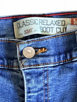 Levi’s 515 Classic Relaxed Boot Cut Jeans Size 6M thumbnail 3