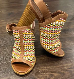 House of Harlow 1960 Multicolor Woven Boho Platform Sandals -‎ Size 35 thumbnail 1