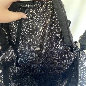 REI‎ lightweight handbag crossbody bag black white patterned adjustable handles thumbnail 4