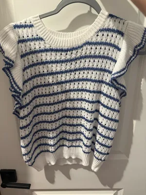 blue and white shirt thumbnail 2